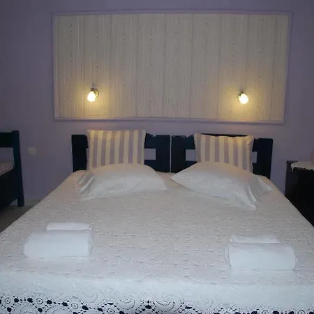 Kavos Psarou Holiday home *