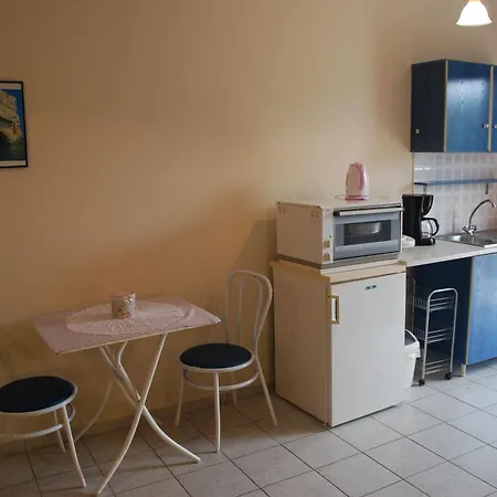 Holiday home Kavos Psarou *