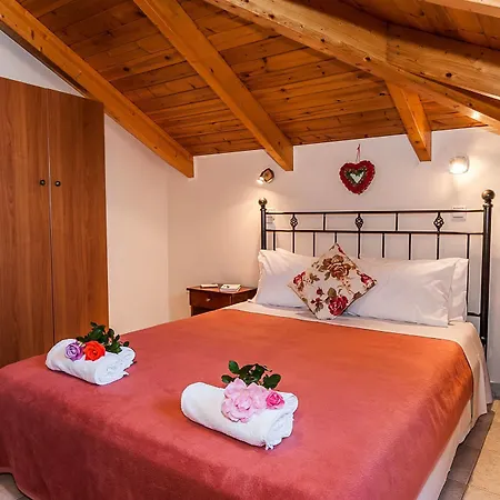 Kavos Psarou Holiday home Amoudi