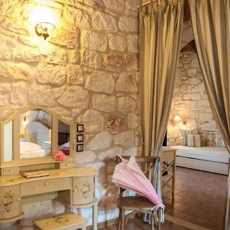 Holiday home Kavos Psarou