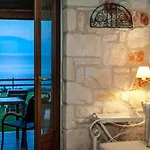 Semesterbostad Kavos Psarou Amoudi