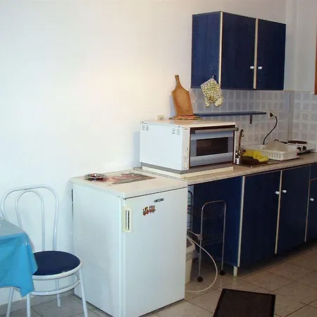Kavos Psarou *