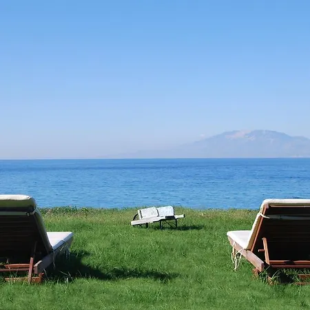 Kavos Psarou *