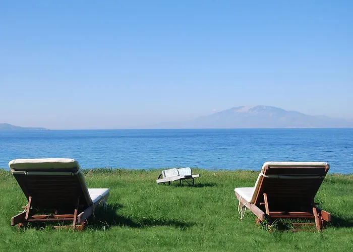 Kavos Psarou *