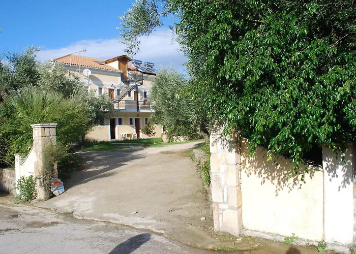 Kavos Psarou * Ammoudi