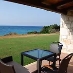 Kavos Psarou بيت للعطل *