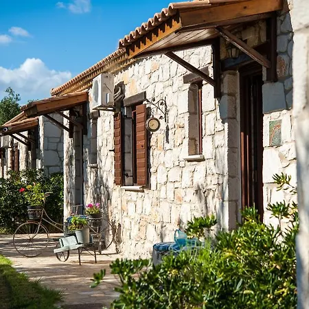 Kavos Psarou Ammoudi